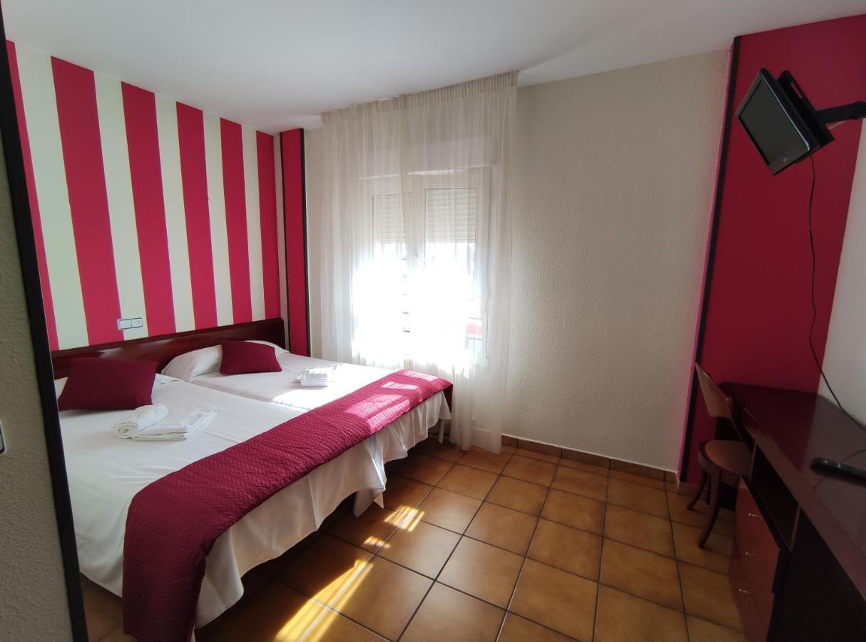 Hostal San Andres Soria Eksteriør billede